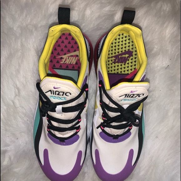 Nike Airmax 270 React - Picture 4 of 4